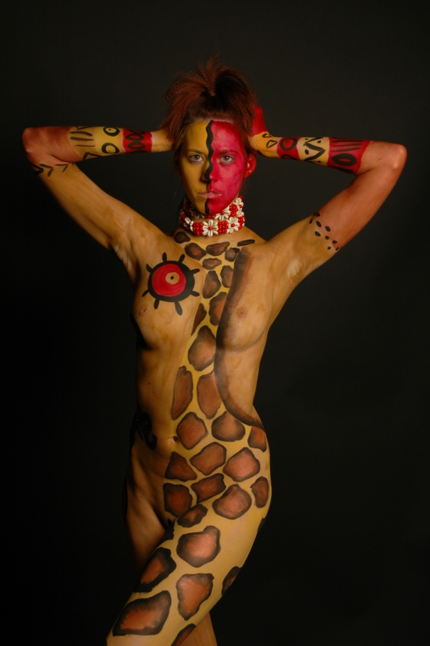 Lindsy Body Painting by RoByn Thompson