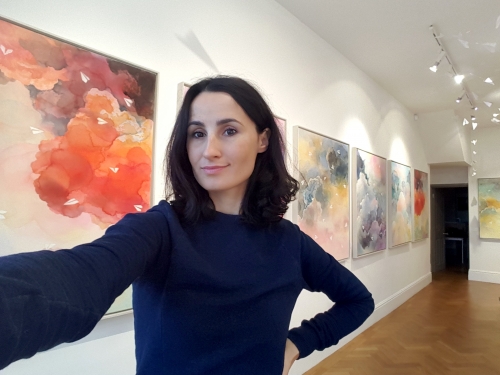 Solo show selfie