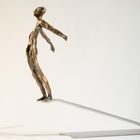 Le vent souffle tout l'indifférent hors de moi