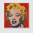 NVRD 4 - Rubik shot red Marilyn