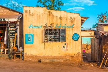 Auto Shop par Fatima Mian