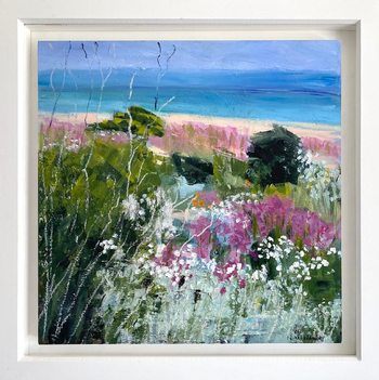 Wild Flowers on the Beach von Nikki Wheeler
