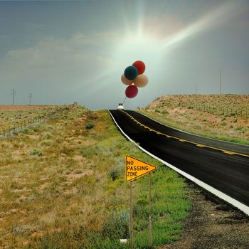 Balloon on the road in California von Hélène Vallas