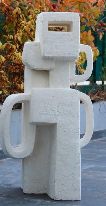 La porteuse d'eau by Sophie Bocher