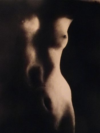 Nu 256 by Nicolas Neyman