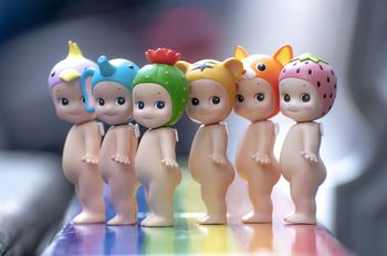 Rainbow (angels) by David Law