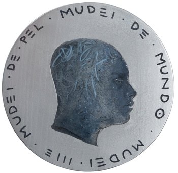 Currency #265 – Silver Portrait with Brazilian Inscription par Natasha Lelenco