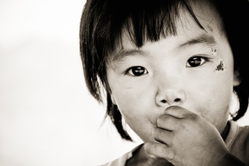 Little girl by Lise Hébuterne