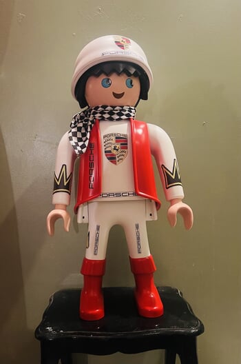 Playmobil géant Porsche mania par ART'MONY