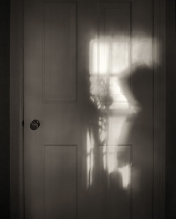 Early Morning Shadowgram von Geoffrey Ansel Agrons