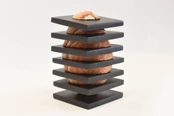  PETITE BEAUTÉ CACHÉE  by Marc Mugnier