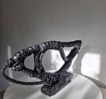 LIGNE CAPTIVE by Laure Polin