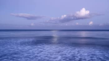 NOCTURNE SEA von Andrew Lever