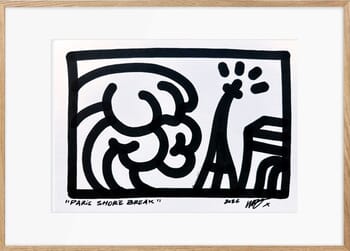 Paris Shore Break by Woo