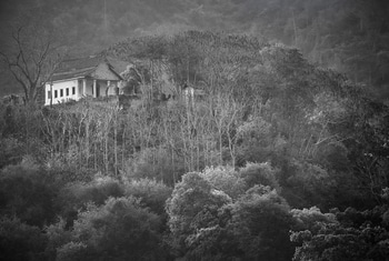 Wat Chomphet (Laos) by Geoffrey Ansel Agrons