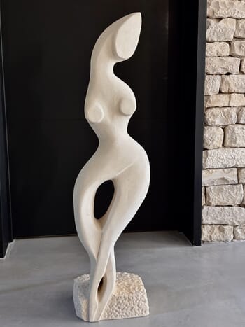 Eclosion, pierre calcaire de Thénac  par Didier Ferré