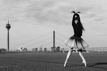 Stillness in Motion #165-Düsseldorf by Cody Choi