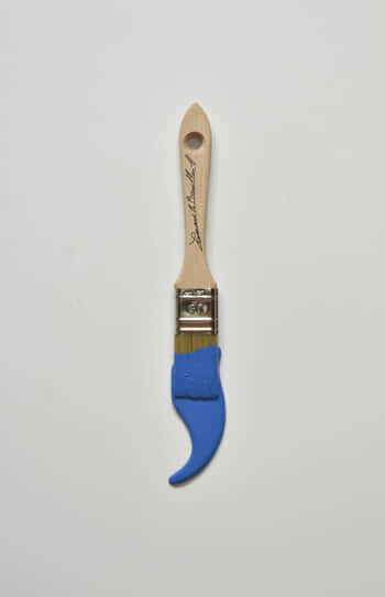 La brosse plate "bleu" by Yannick Bouillault