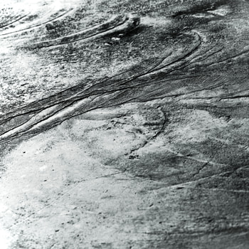 12BW Concrete Wave: alchemy / grounding and elevation by Bruno Houdayer