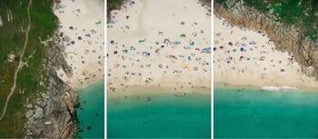 Beach Triptych von Tommy Clarke