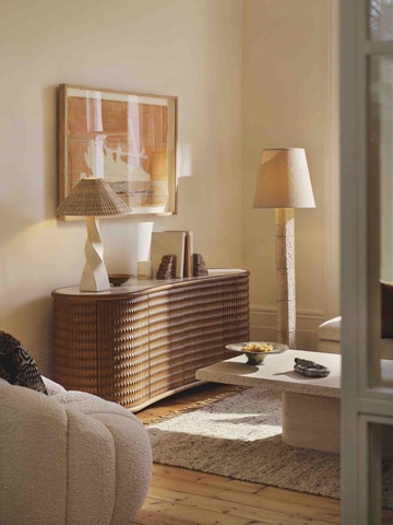 The Benefits of Rotating Art for Evolving Design Needs in Commercial Spaces