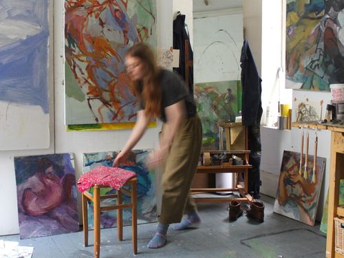 Rachel Mercer: „Wenn die Oberfläche bemalt wird, wird sie zu einem Träger von Emotionen und Gefühlen“.