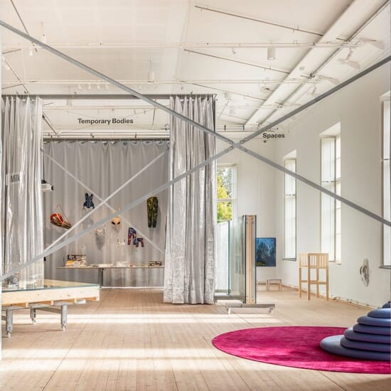 DESIGNING MOTHERHOOD: THINGS THAT MAKE AND BREAK OUR BIRTHS