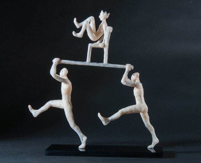 King Carriers by Holly Bennett