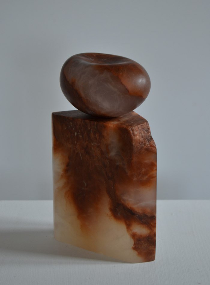 Nuance Vessel by Nicola Beattie