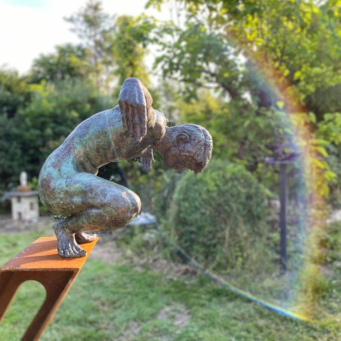 Narcissus by Teresa Wells