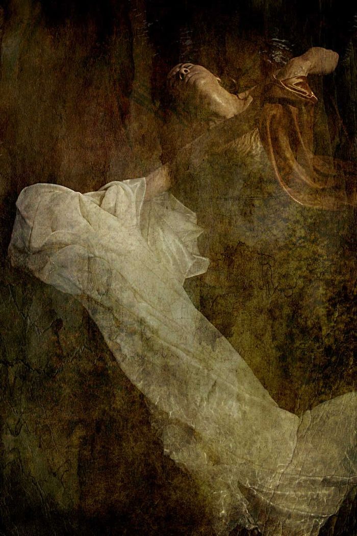 TITIANA by Thalie B. Vernet