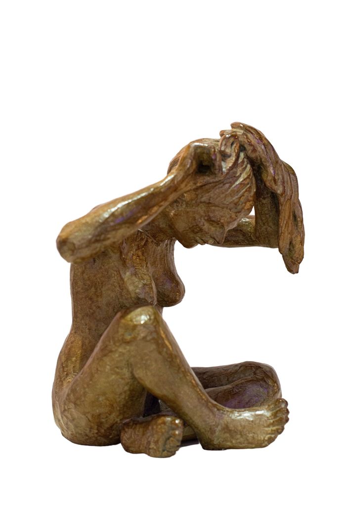 Femme se coiffant by Sophie de Fournas