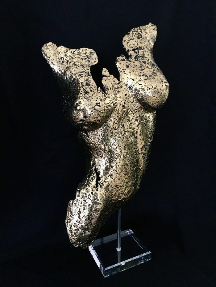 Nais by Alain Mandon