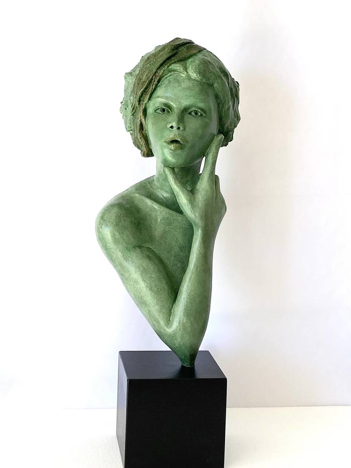 Miss Selfie by Anh Diù