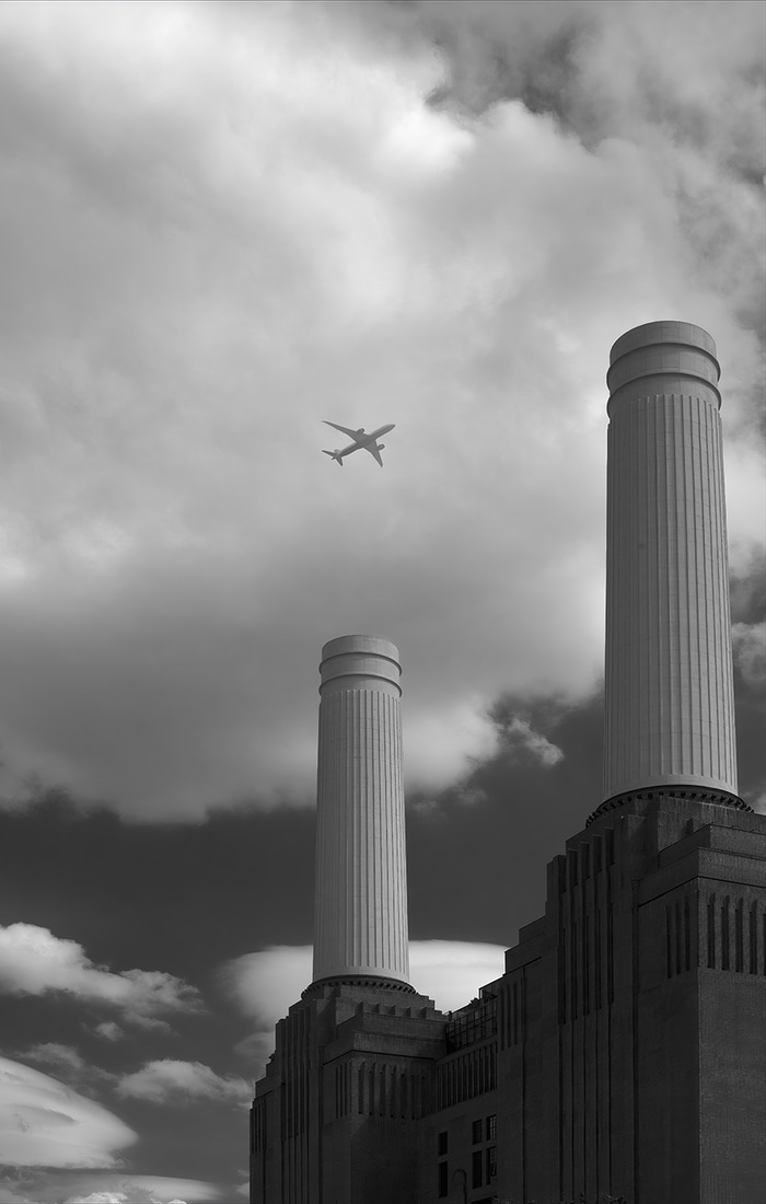Flight Path (Battersea Power Station, London) par Geoffrey Ansel Agrons