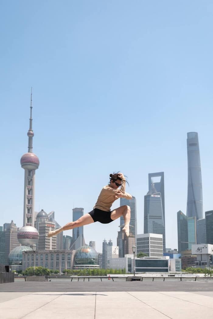 Stillness in motion #65 - Shanghai  by Cody Choi