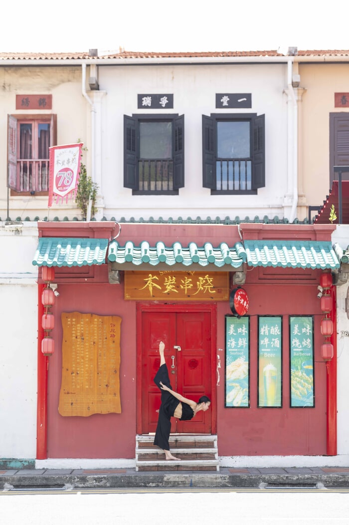 Stillness in motion #128 - Singapore  by Cody Choi