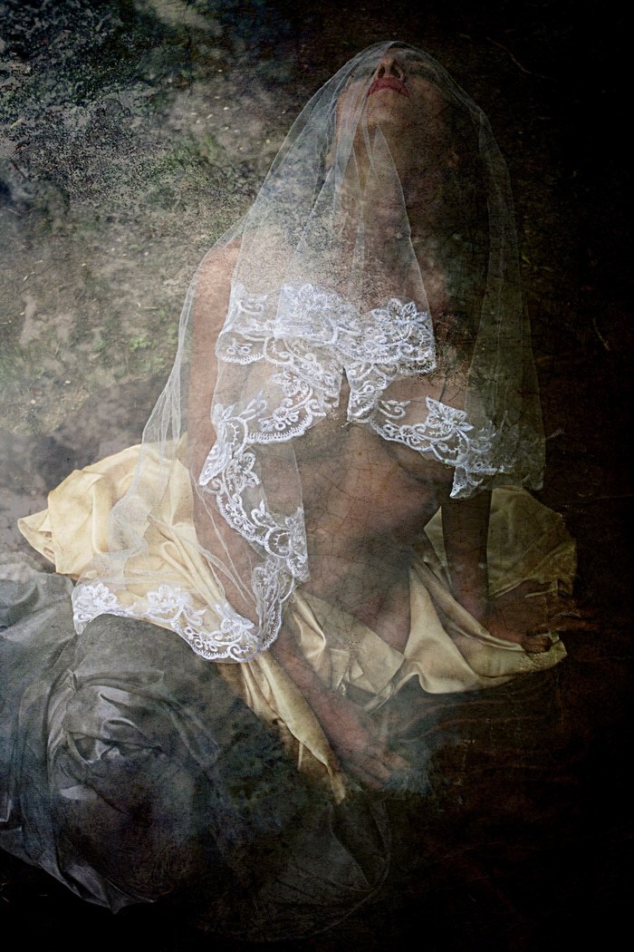 ENIGME VOILEE by Thalie B. Vernet