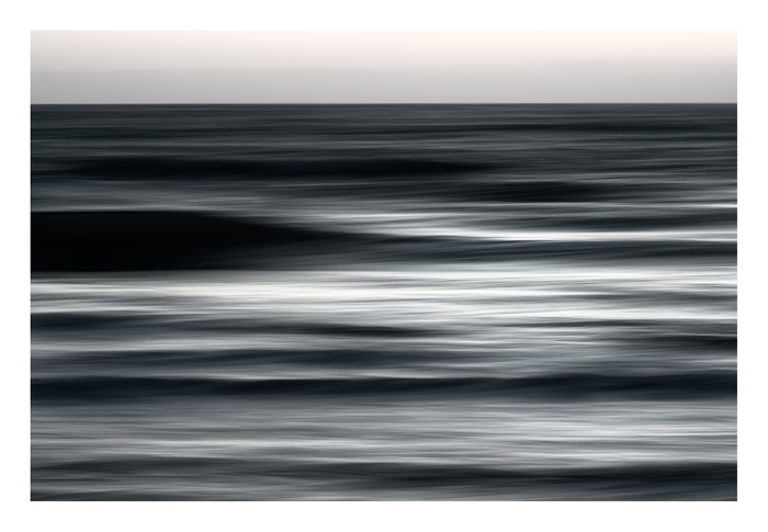 The Uniqueness of Waves XLI par Tal Paz-Fridman