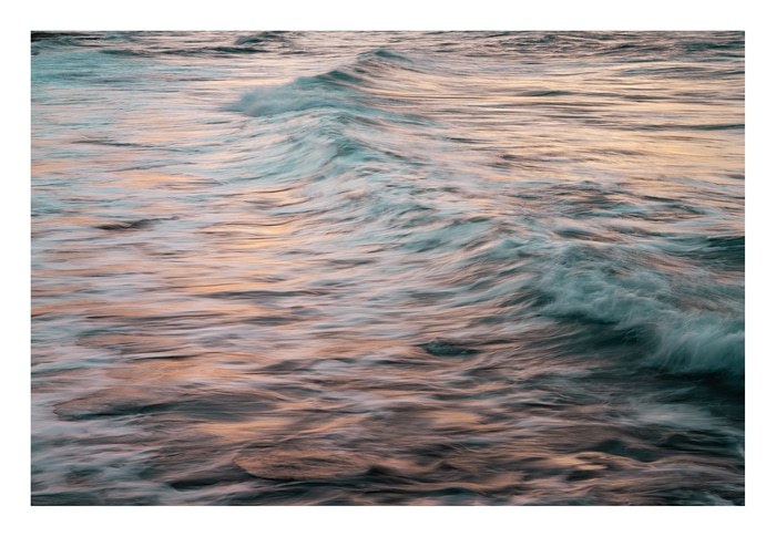 The Uniqueness of Waves XXXVI par Tal Paz-Fridman