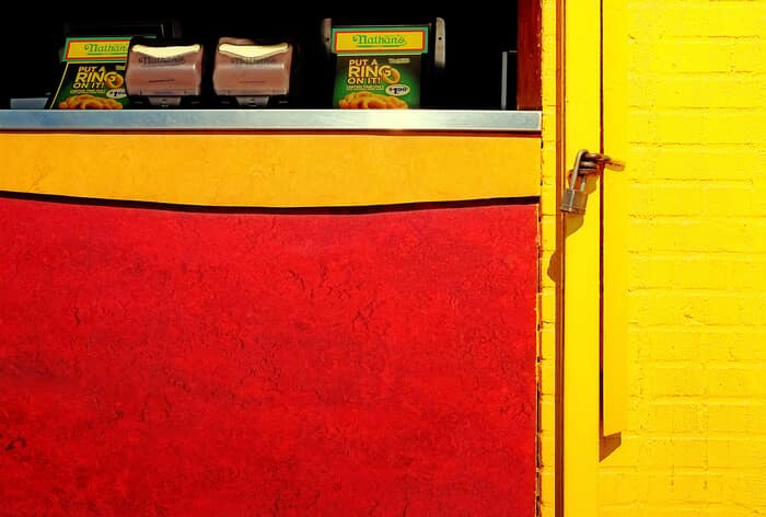 Onion ring by Lise Hébuterne