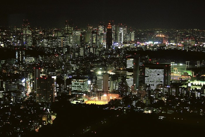 1 night in Tokyo von Lise Hébuterne