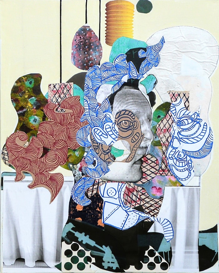 Portrait de femme devant table et nappage by Pascal Marlin