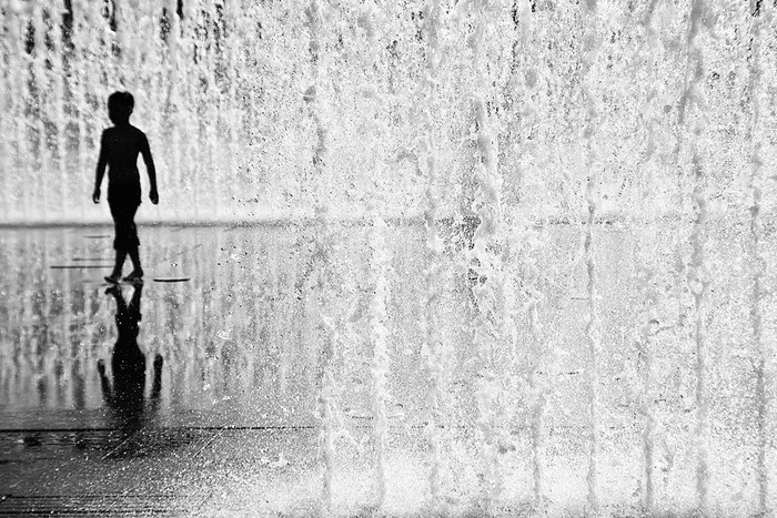 Les jets by Lise Hébuterne