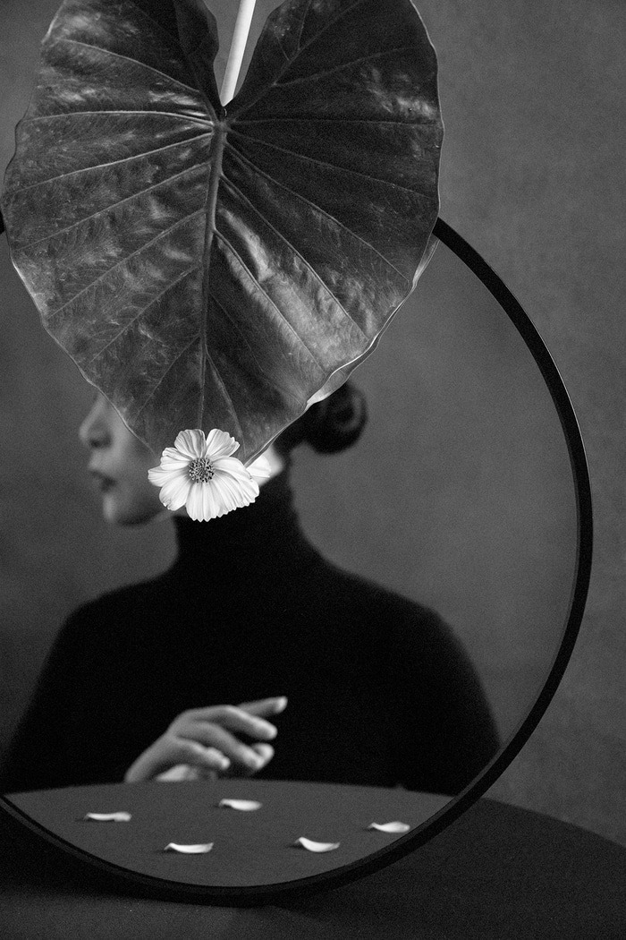 Ephemeral Mask​ - XI by Xidong Luo