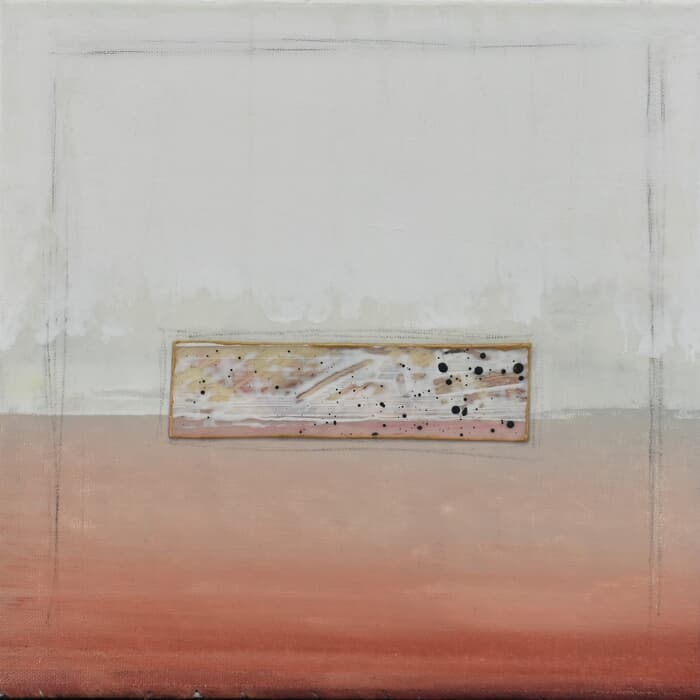 MEMENTO 3 by Lisa Carney