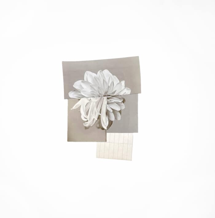 In Desperate Search For The Unfamiliar III par Mona Sultan