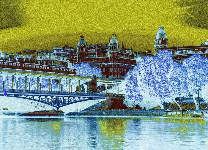 Paris Mon Amour 09 Medium - view of the Seine from the Bir-Hakeim Bridge par Bruno Houdayer