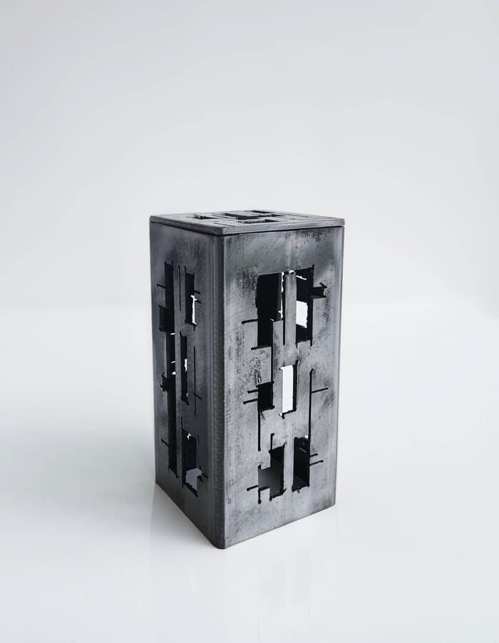 Building 26 von Jérôme Poumès