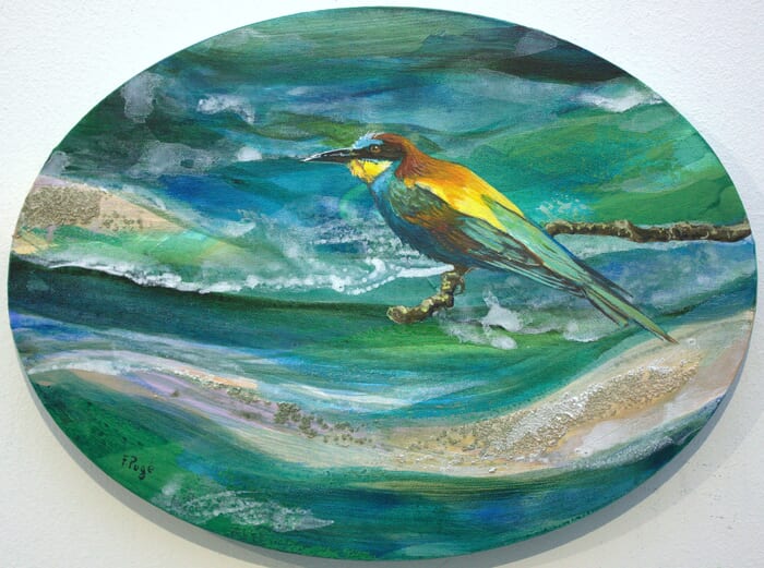 C'était fin avril, le guêpier de retour du Ghana guettait les moucherons sur la Loire. by François Pagé